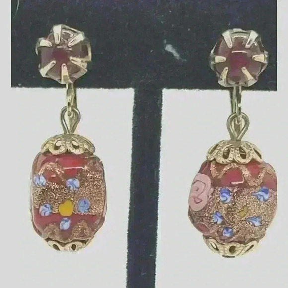Vintage Earrings Garnet Red Wedding Cake Venetian Art Glass Bead Dangle 10k GP - Picture 1 of 10